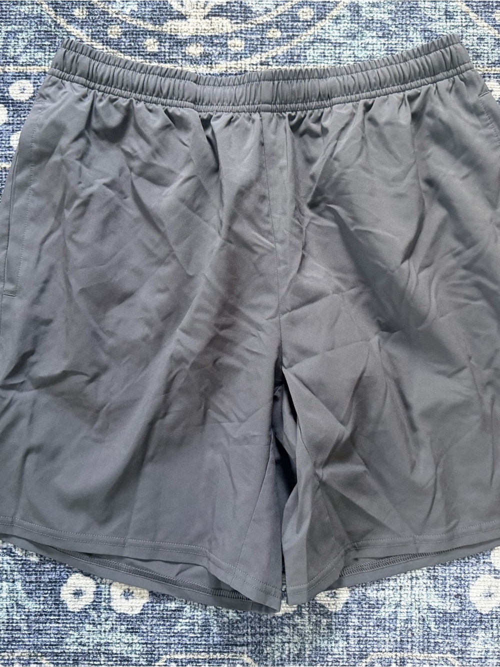 Gymshark Arrival 7" Men's Shorts in Gray Woven NEW